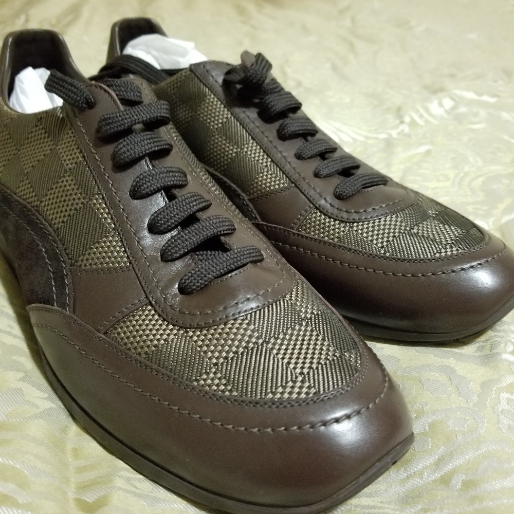 💯Authentic Louis vuitton men shoes